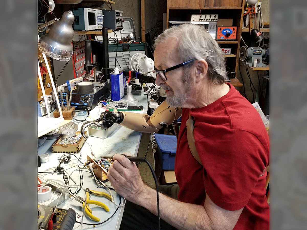 Bruce Kizerian: Inventor, Educator and Volunteer
