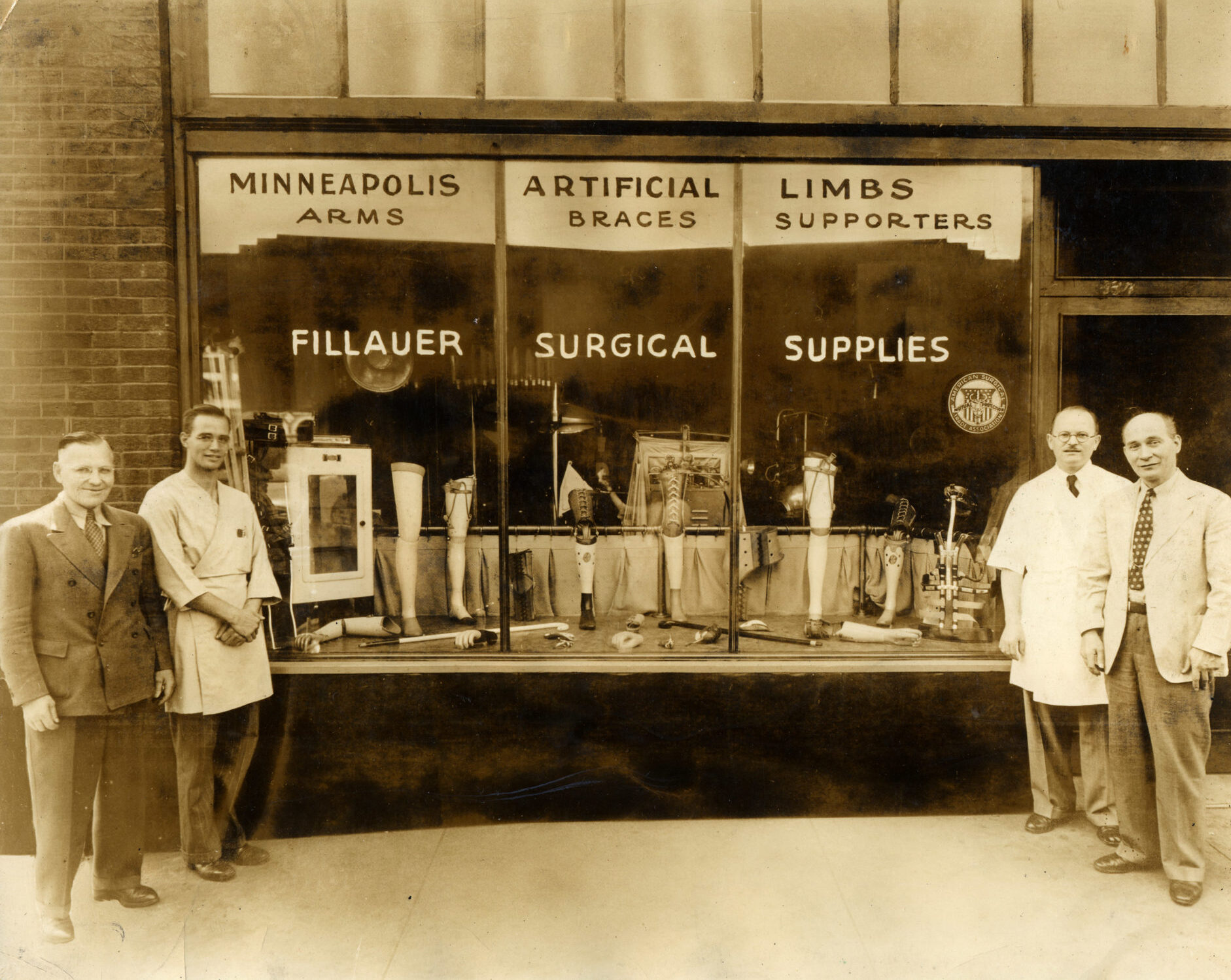 Fillauer Surgical Supplies, Carlton Fillauer, Laurence Porten, George Fillauer Sr.
