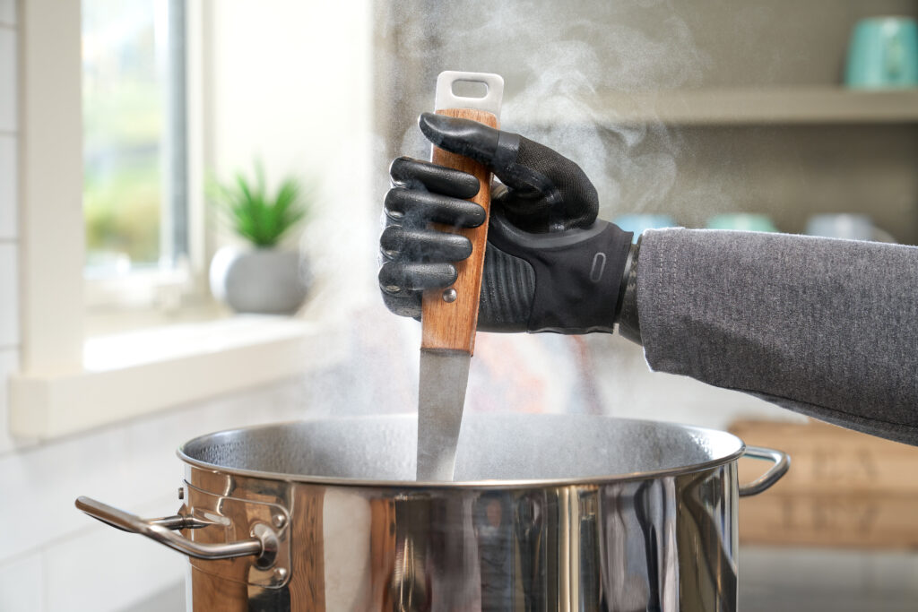 TASKA CX in steam over pan