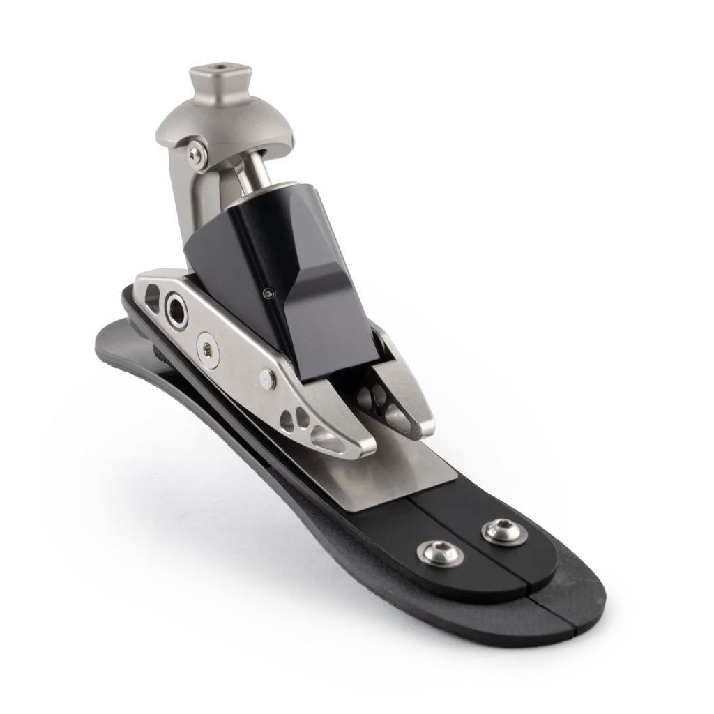 Traverse AV 3Q View with Toe Extended